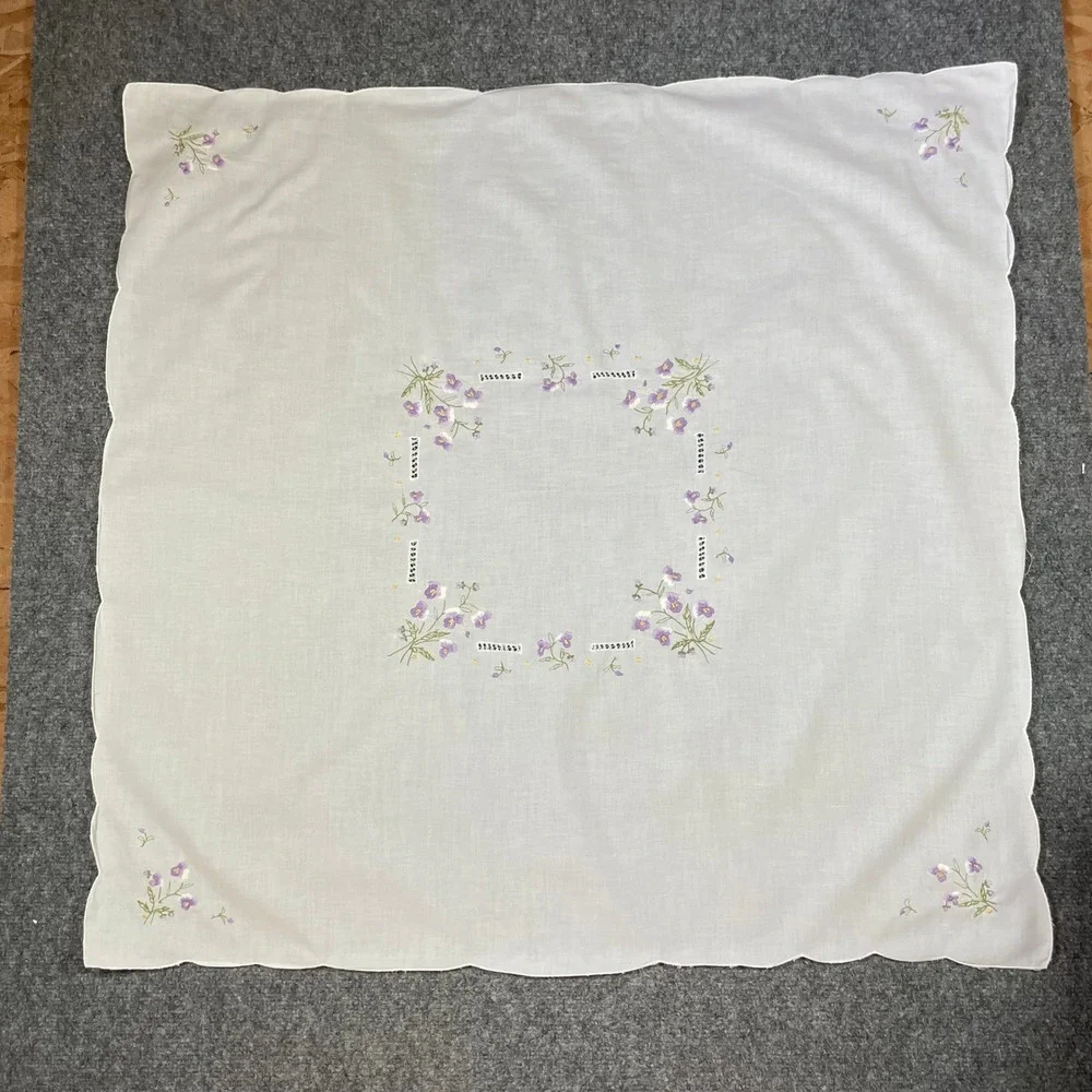 Antique Lace Tablecloth White Purple Floral Embroider Scalloped Table LinenEdge